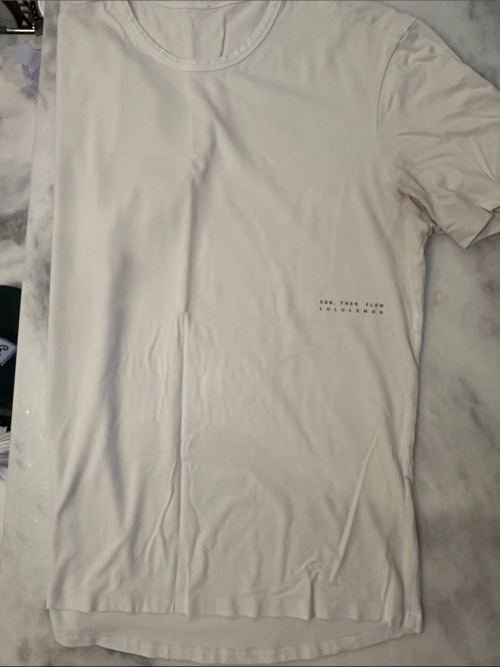 Lululemon Men’s Ebb Then Flow Graphic Tee Large Cream Beige